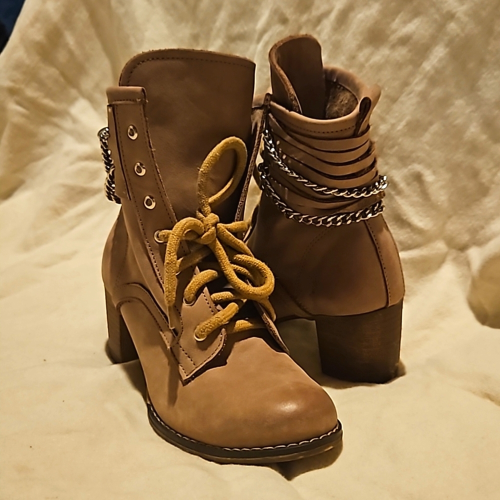 Zapato Boot